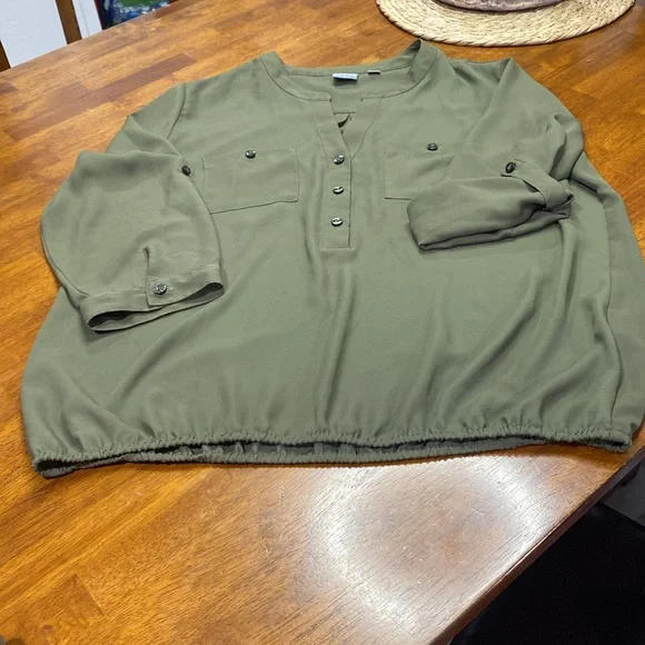 Soho brand blouse - Picture 3 of 3